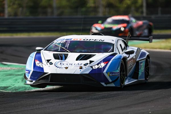 The ASR Lambo of Pavlović-Fischbaum storms free practice in Monza